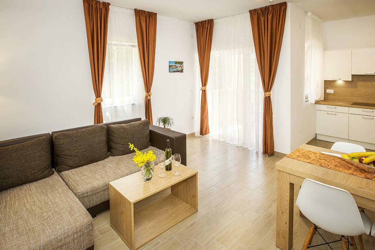 Residence Mediterraneo II Baška Εξωτερικό φωτογραφία